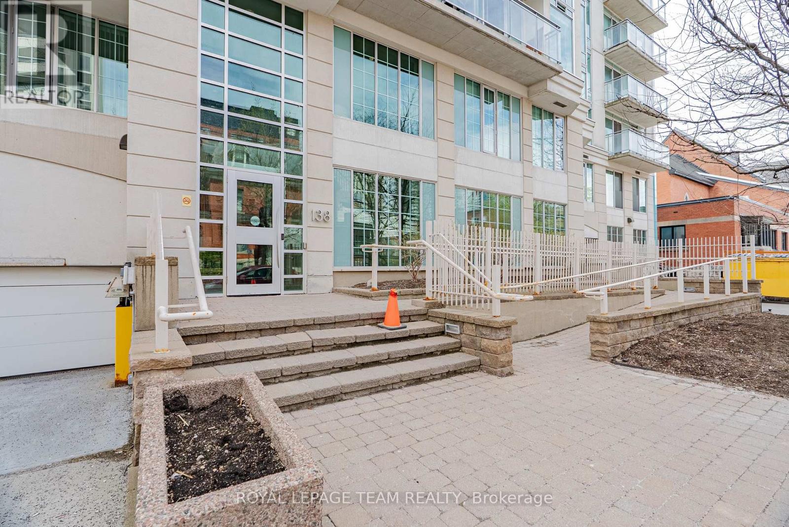 804 - 138 Somerset Street W, Ottawa, Ontario  K2P 0A3 - Photo 30 - X12444183