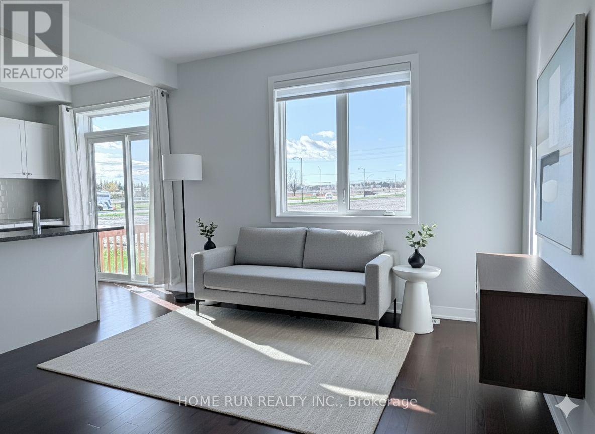 109 Tonic Crescent, Ottawa, Ontario K2K 0N1 - Photo 11 - X12496632