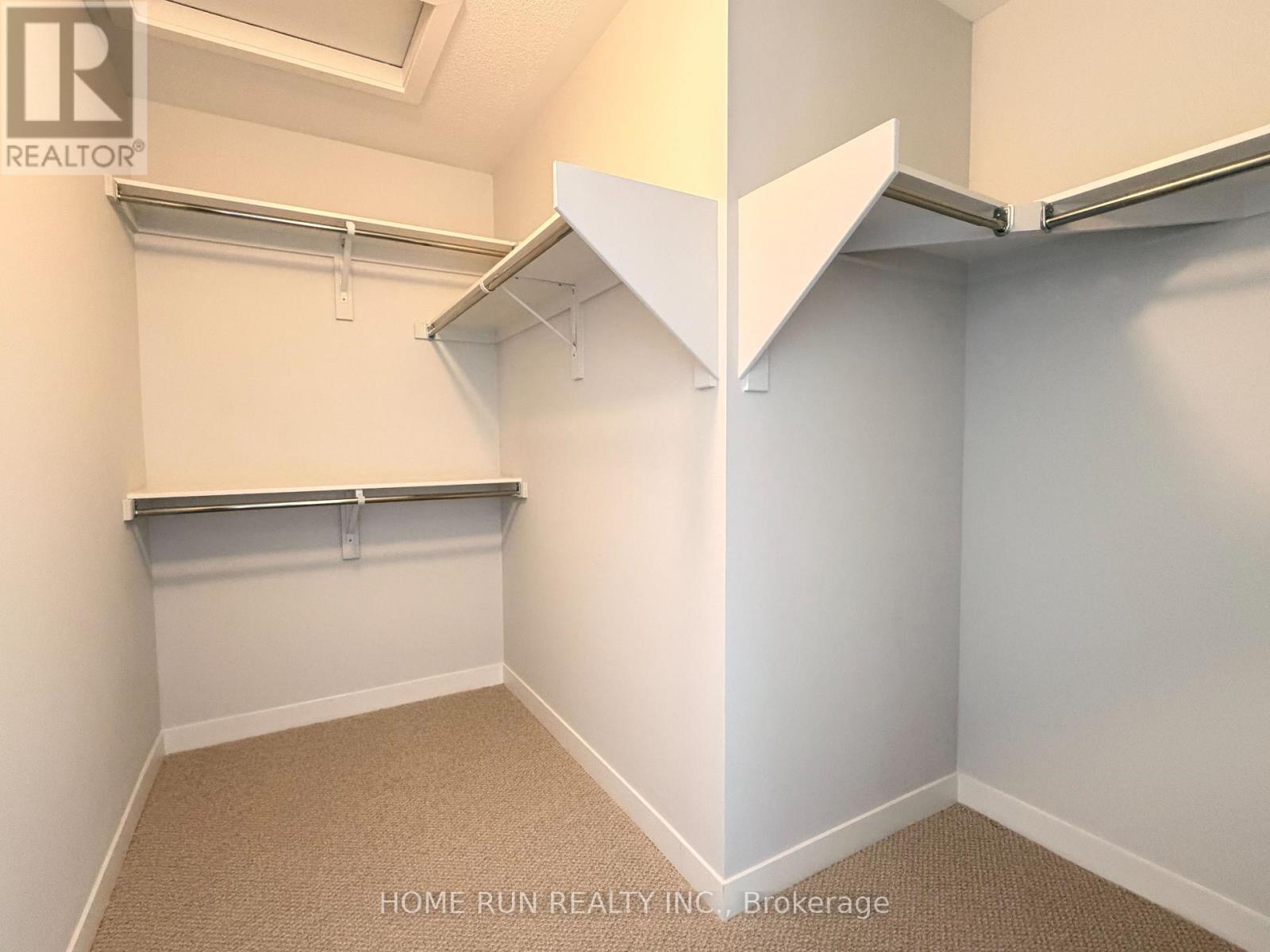 109 Tonic Crescent, Ottawa, Ontario K2K 0N1 - Photo 16 - X12496632