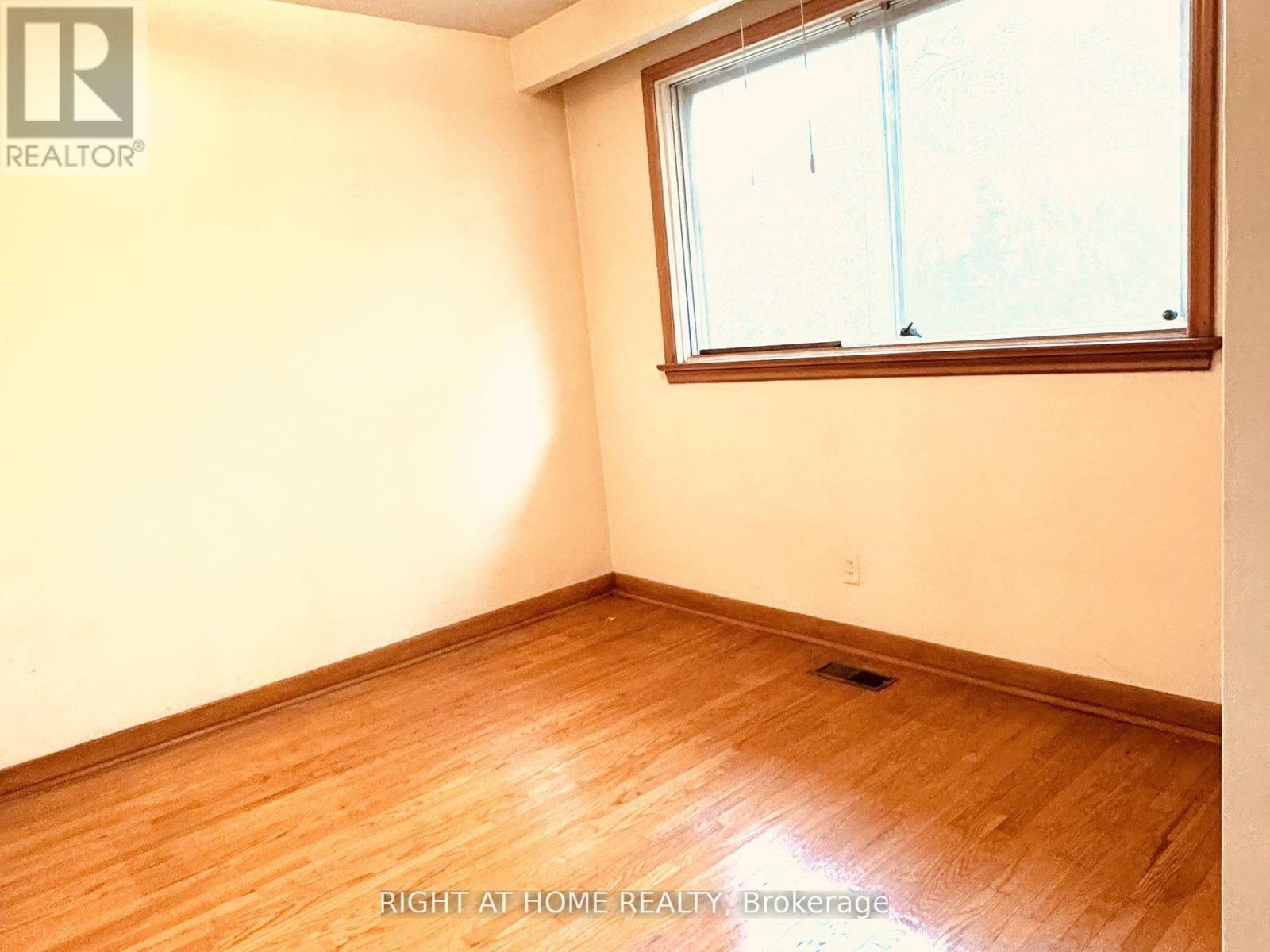 87 Fenelon Drive, Toronto, Ontario  M3A 3K4 - Photo 10 - C12509154