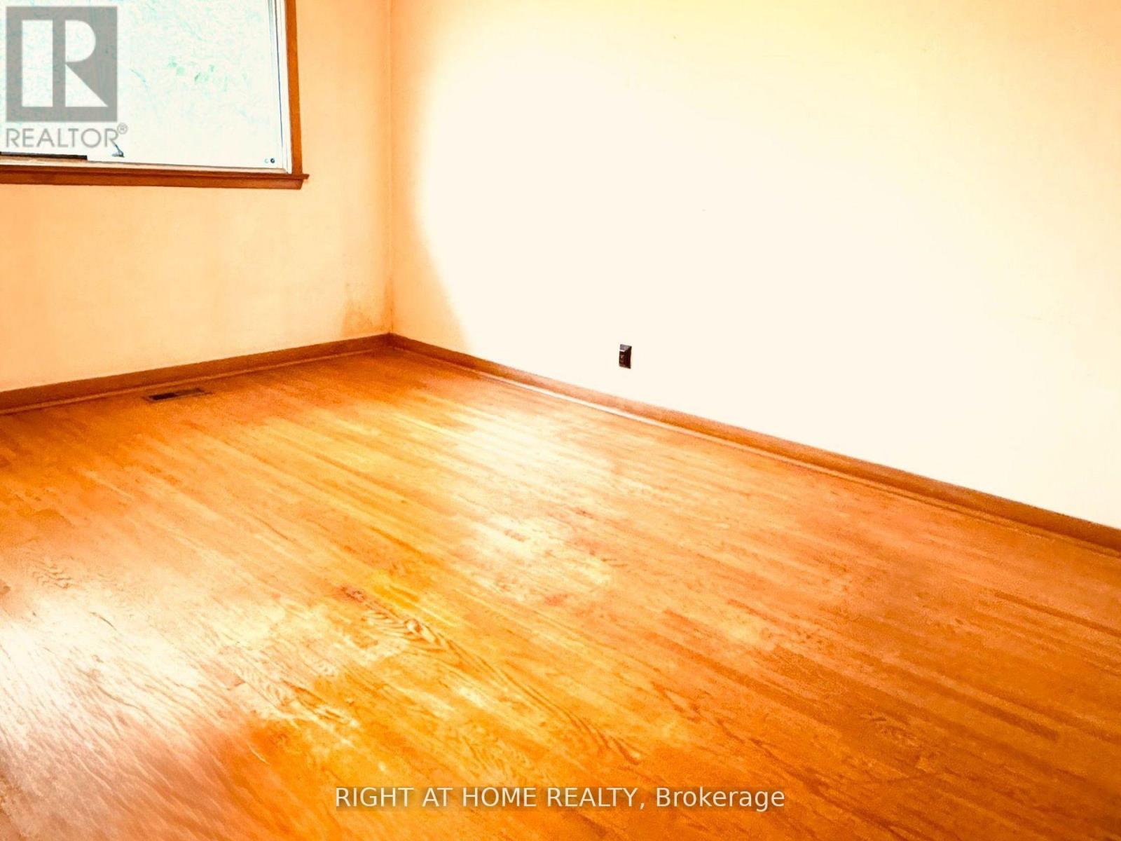 87 Fenelon Drive, Toronto, Ontario  M3A 3K4 - Photo 16 - C12509154