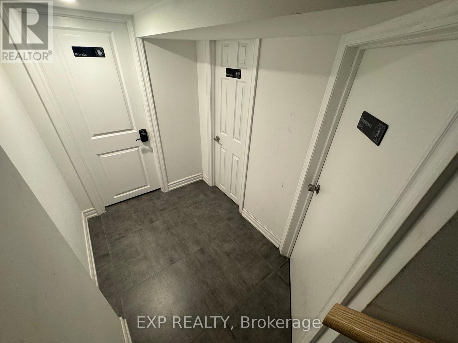 287 College Street, Toronto, Ontario  M5T 1S2 - Photo 8 - C12509226