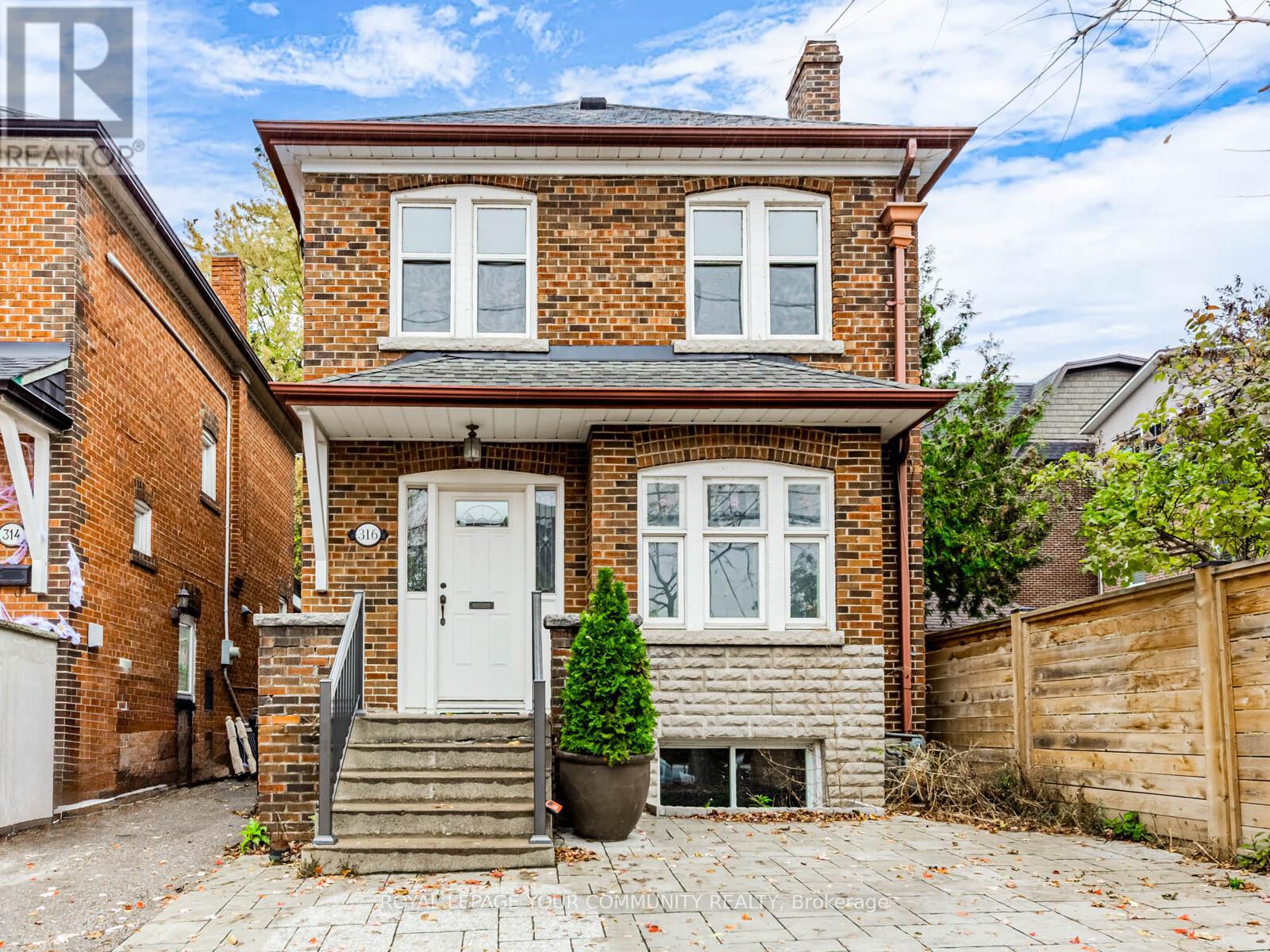 316 JEDBURGH ROAD, Toronto, Ontario