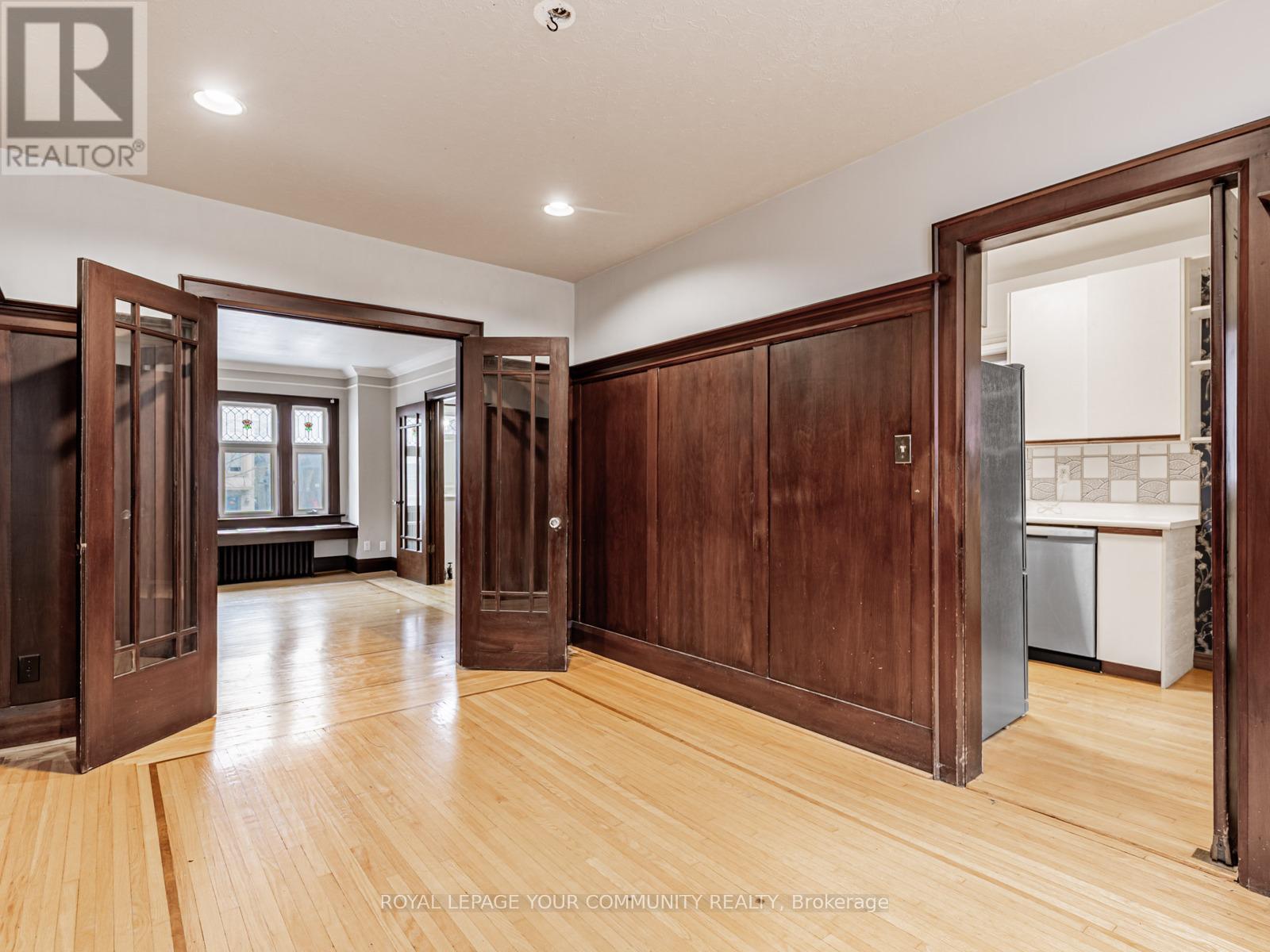 316 Jedburgh Road, Toronto, Ontario  M5M 3K8 - Photo 10 - C12509246