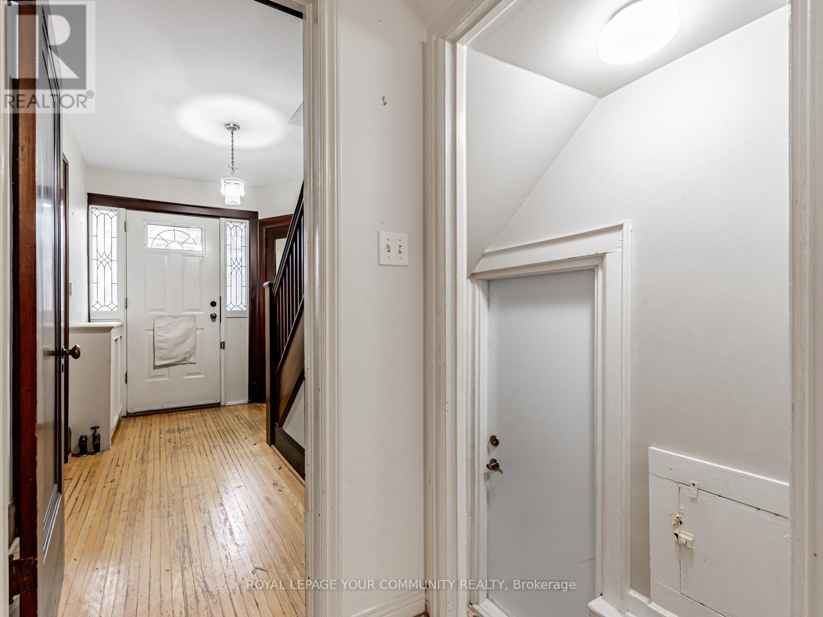 316 Jedburgh Road, Toronto, Ontario  M5M 3K8 - Photo 14 - C12509246