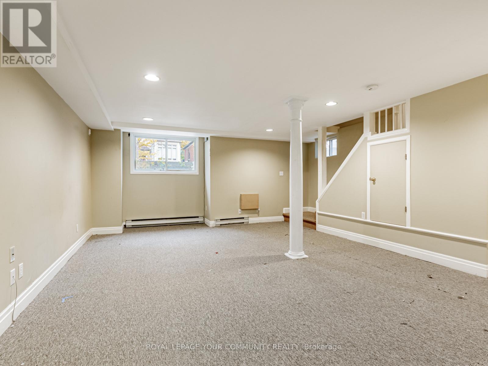 316 Jedburgh Road, Toronto, Ontario  M5M 3K8 - Photo 25 - C12509246