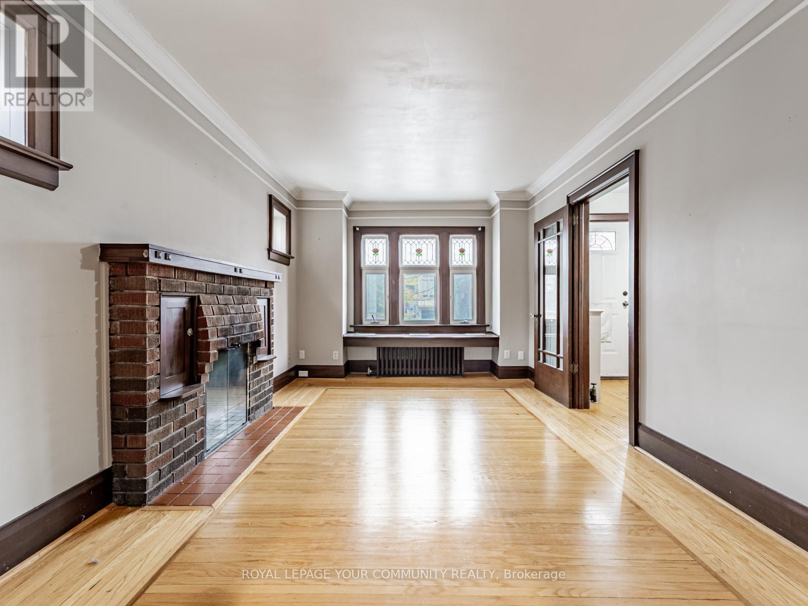 316 Jedburgh Road, Toronto, Ontario  M5M 3K8 - Photo 8 - C12509246