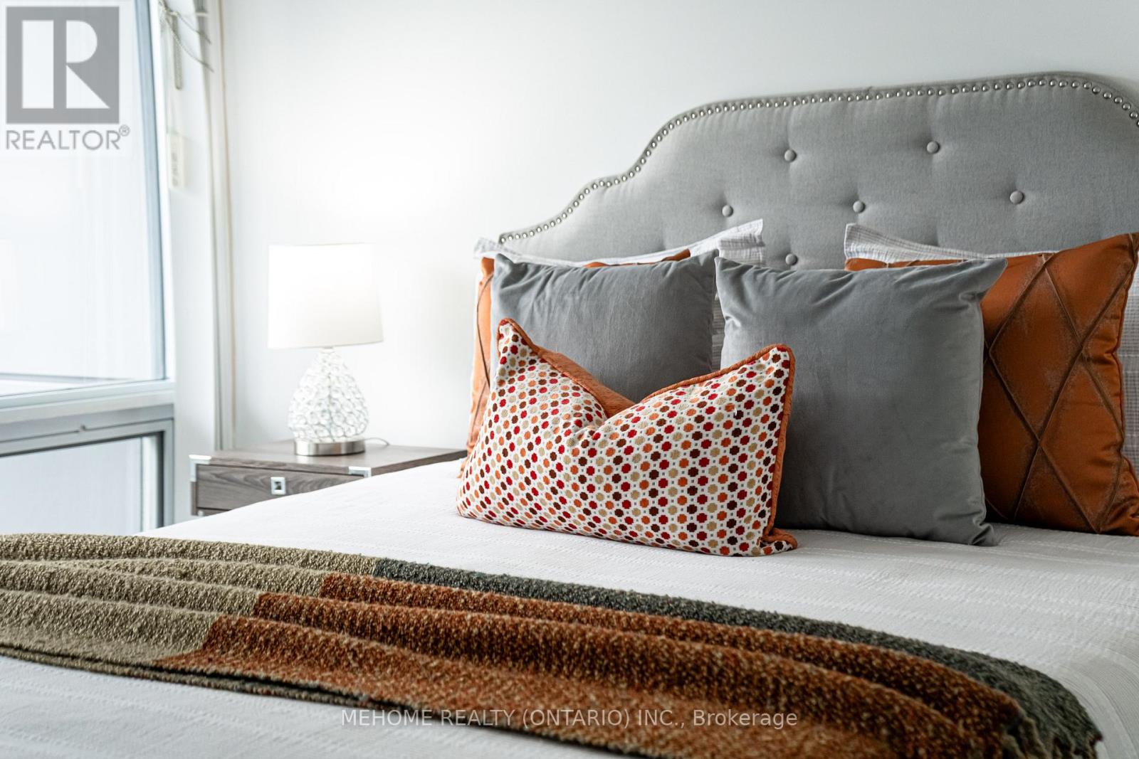 1902 - 25 Telegram Mews, Toronto, Ontario  M5V 3Z1 - Photo 22 - C12509274