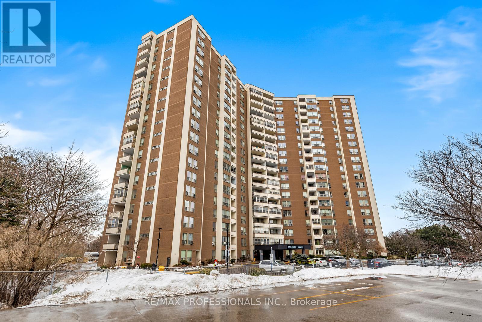 1414 - 60 PAVANE LINKWAY, Toronto, Ontario