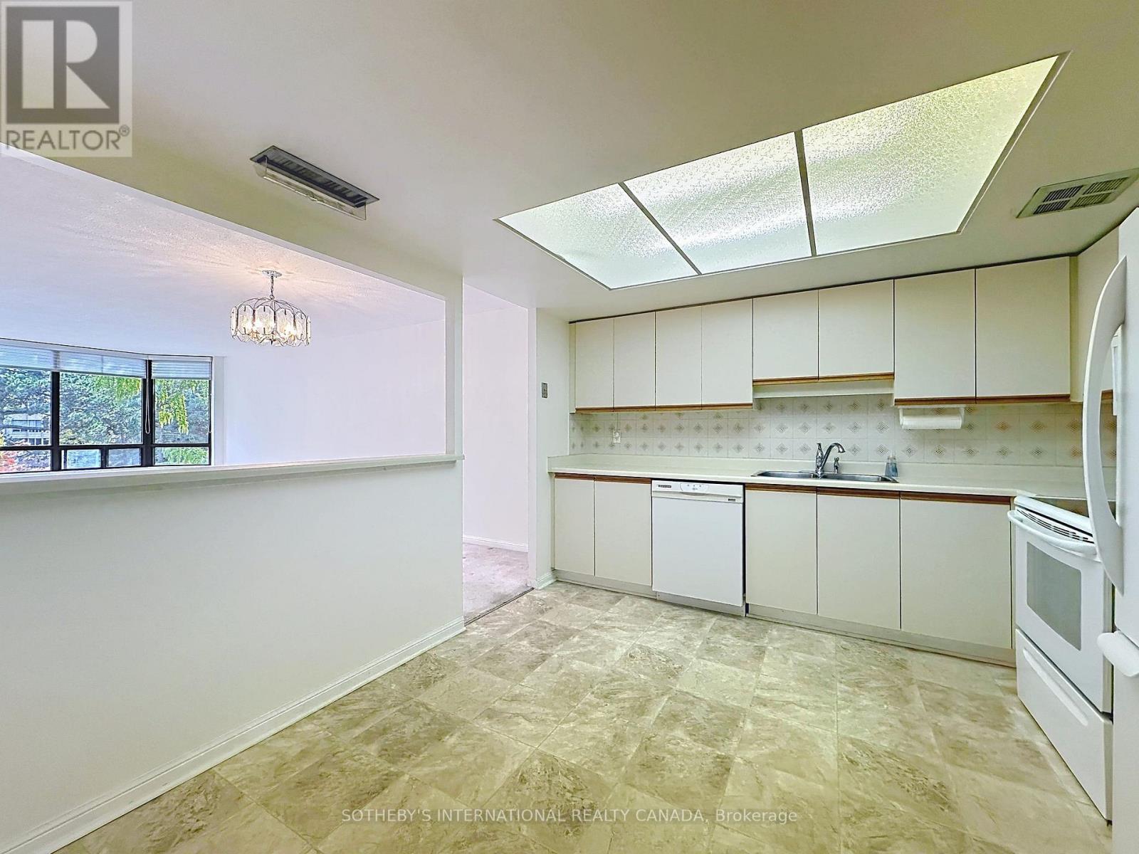 204 - 245 The Donway W, Toronto, Ontario M3B 3M2 - Photo 30 - C12509316