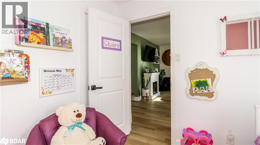 7 Albany Avenue, Orillia, Ontario  L3V 2T2 - Photo 7 - 40776128