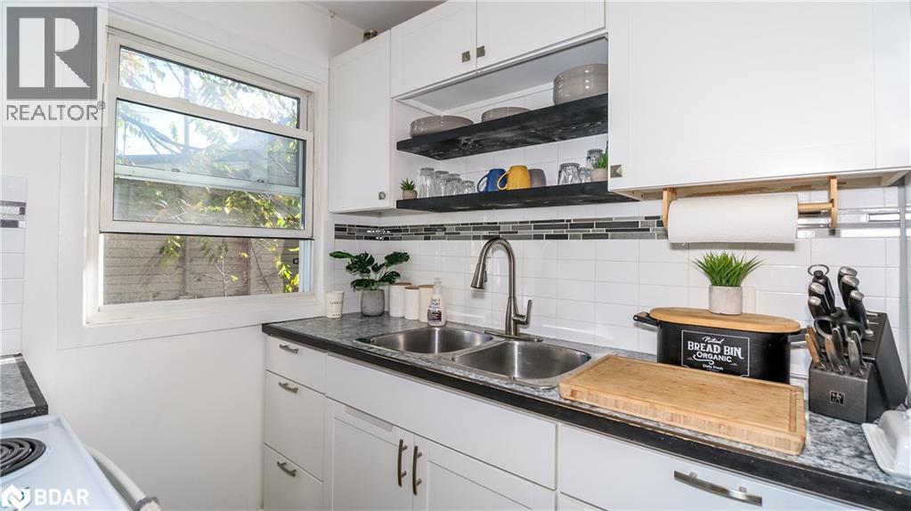 7 Albany Avenue, Orillia, Ontario  L3V 2T2 - Photo 11 - 40776128