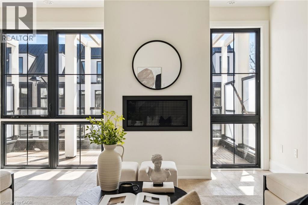 2282 Sovereign Street, Oakville, Ontario  L6L 0H9 - Photo 10 - 40758510