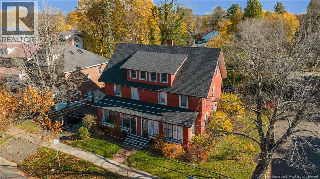 416-418 University Avenue, Fredericton, New Brunswick  E3B 4J3 - Photo 2 - NB129516