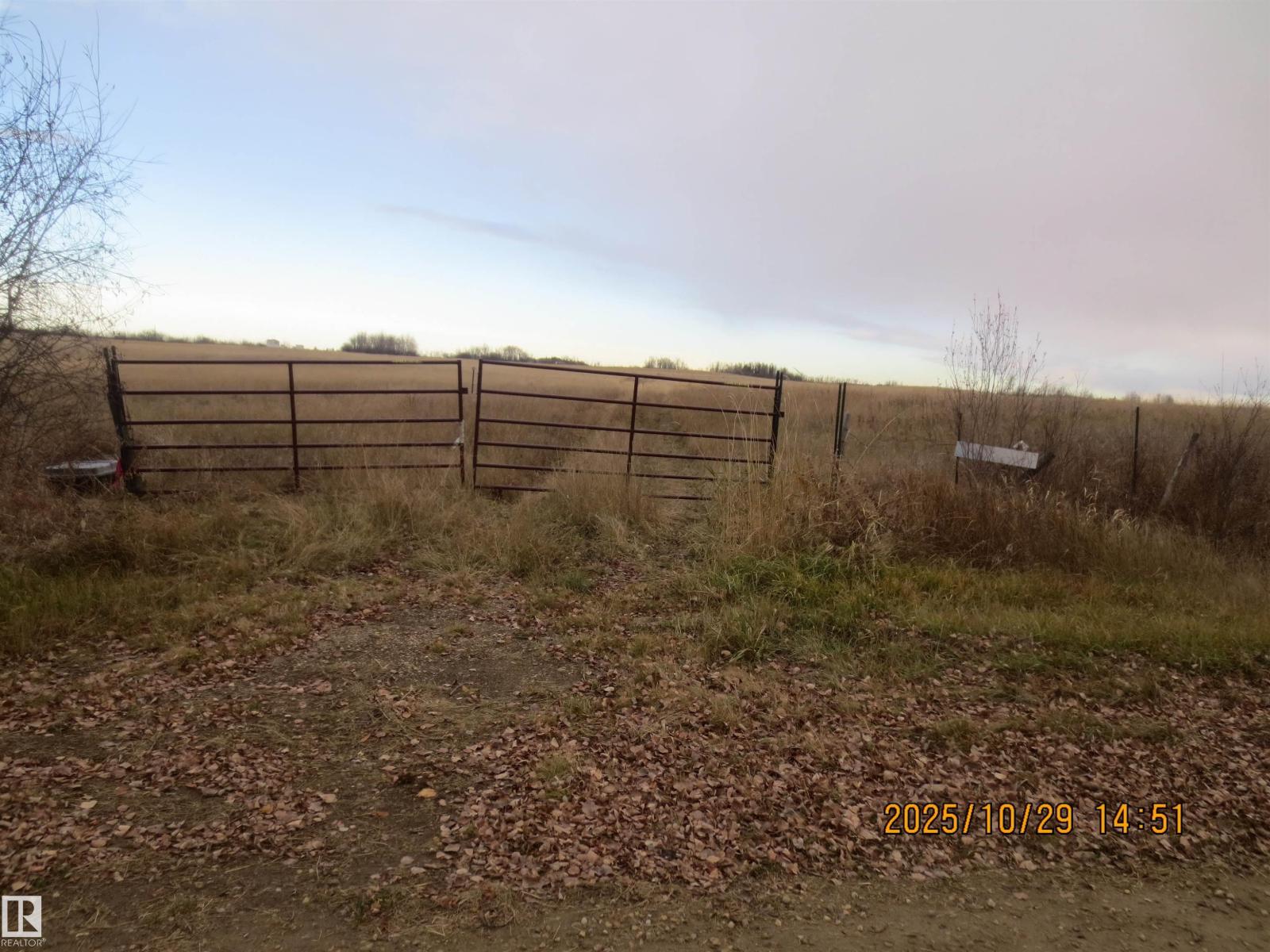 56529 Rge Road 34, Rural Lac Ste. Anne County, Alberta  T0E 1A0 - Photo 5 - E4464433