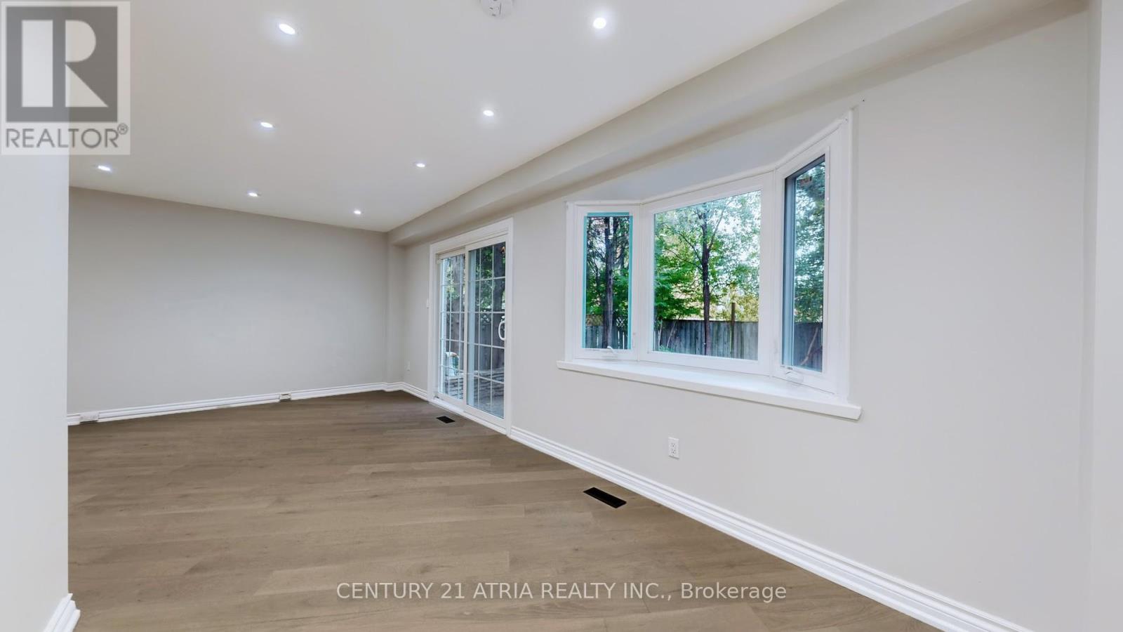 1671 Portland Court, Pickering, Ontario  L1V 5L5 - Photo 11 - E12506496