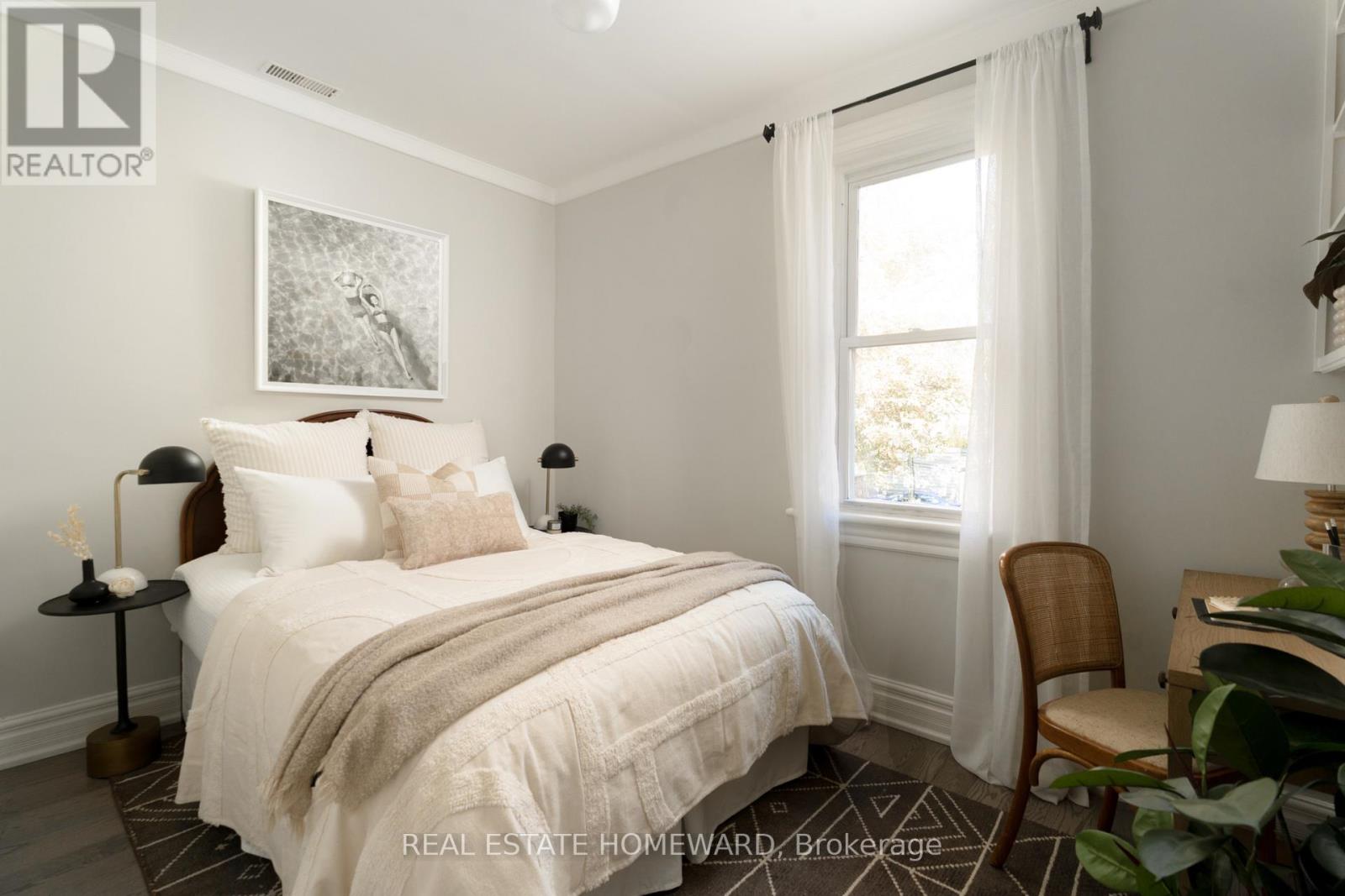 122 Simpson Avenue, Toronto, Ontario M4K 1A3 - Photo 15 - E12509158