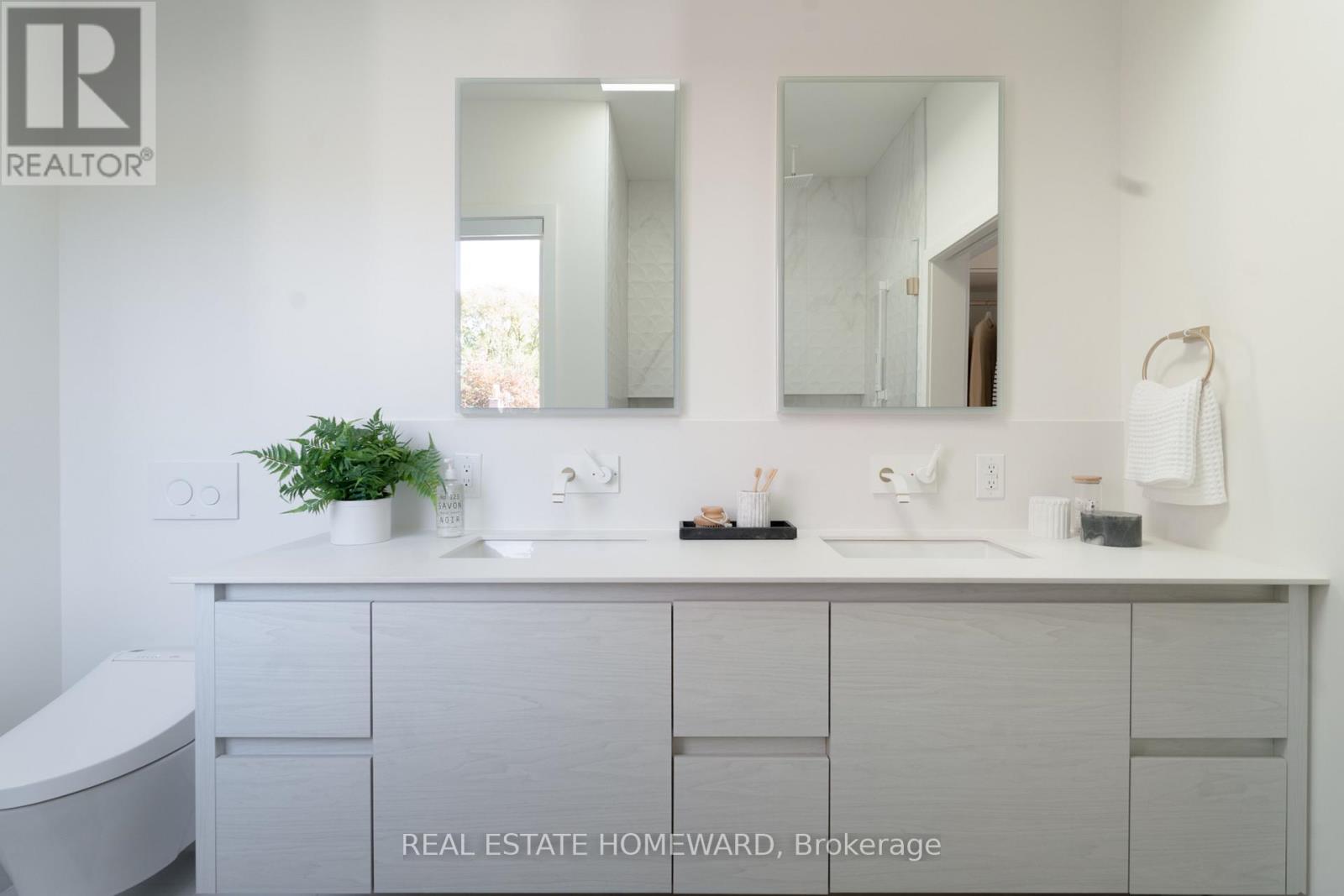 122 Simpson Avenue, Toronto, Ontario M4K 1A3 - Photo 33 - E12509158