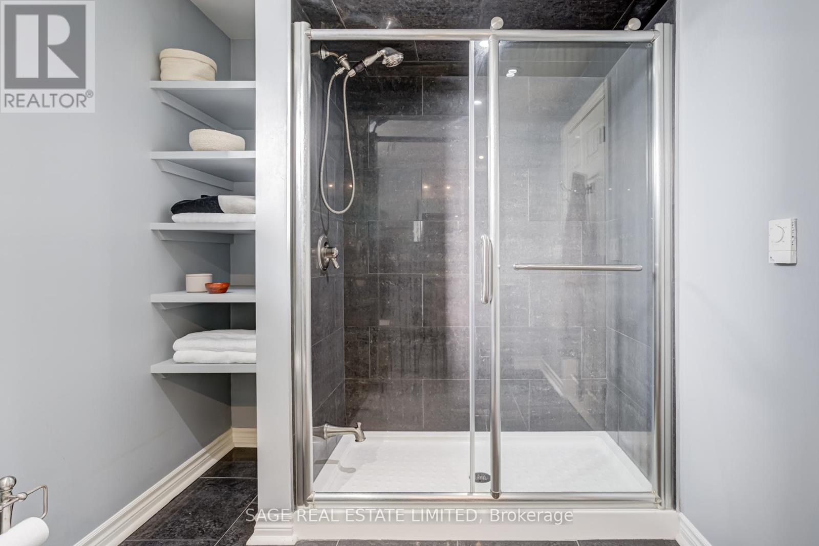 48 Shropshire Drive, Toronto, Ontario  M1P 1Y8 - Photo 26 - E12509260