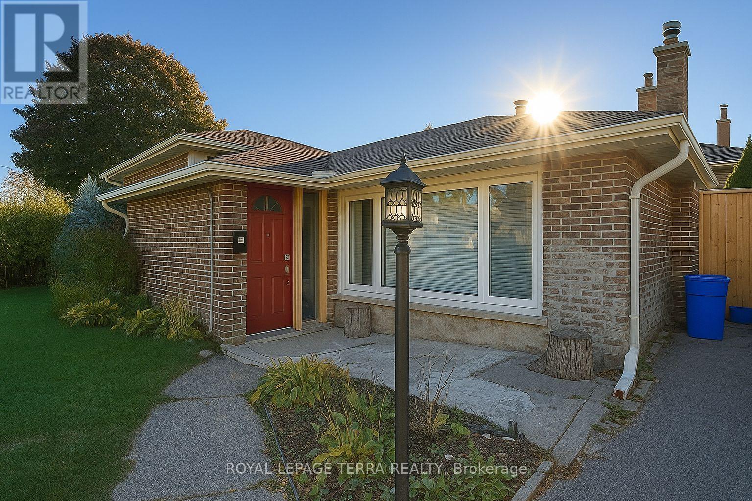 1380 Sarcee Street, Oshawa, Ontario L1G 4N3 - Photo 1 - E12509358