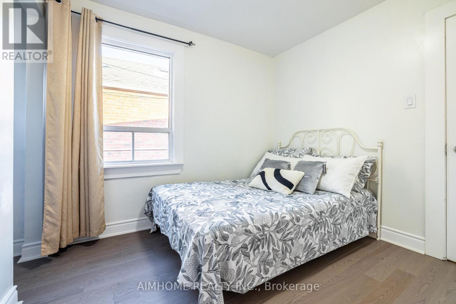 497 Dawes Road, Toronto, Ontario  M4B 2G5 - Photo 10 - E12509396