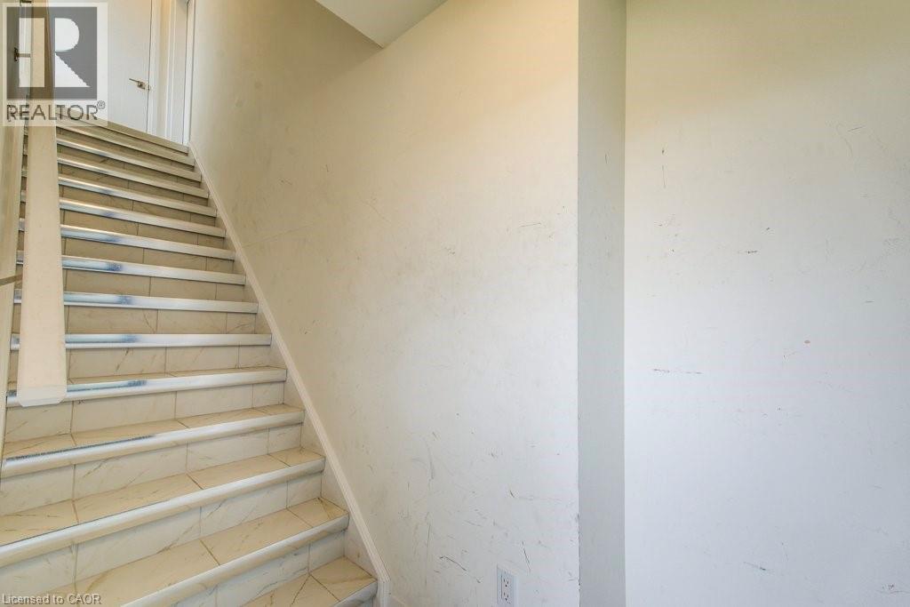 4 Lily Lane, Guelph, Ontario N1L 0R2 - Photo 8 - 40783765