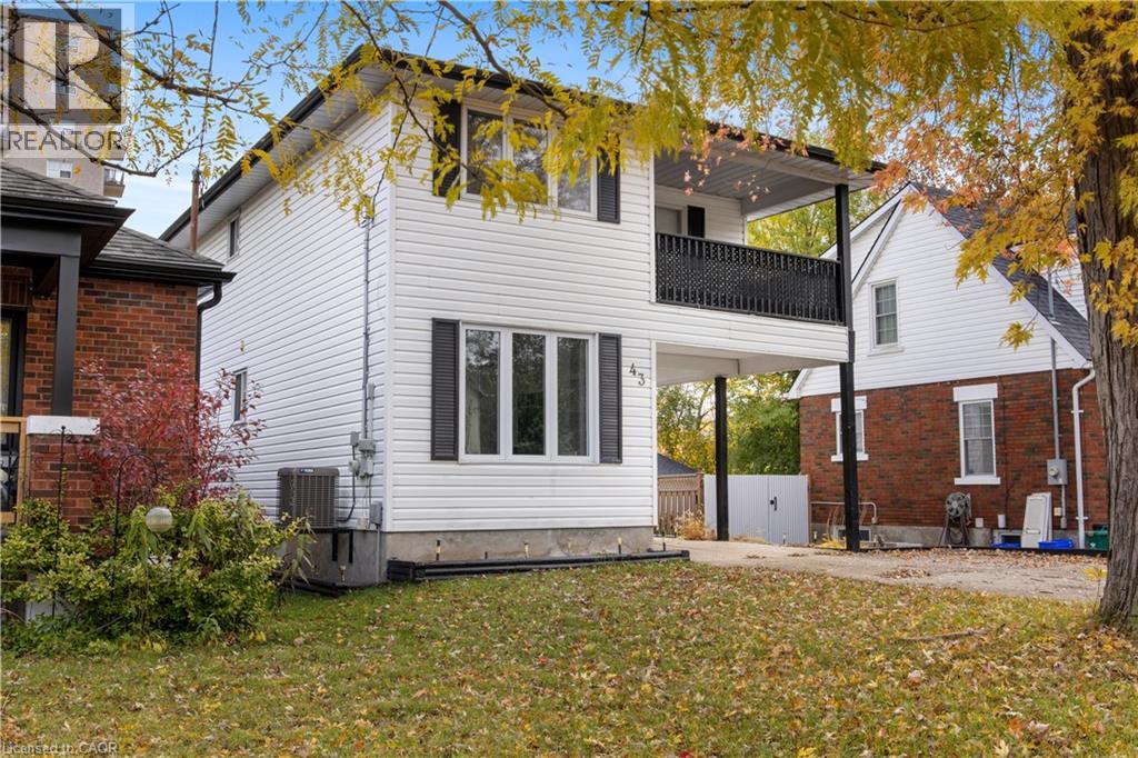 43 Middleton Street, Cambridge, Ontario N1S 2R2 - Photo 2 - 40785562