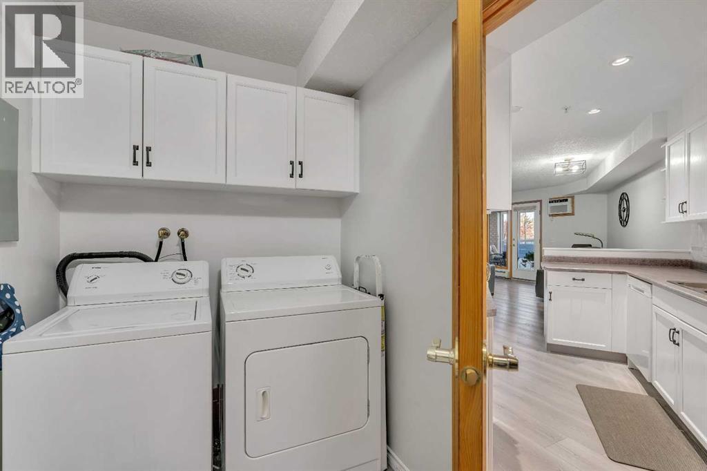 122, 7229 Sierra Morena Boulevard Sw, Calgary, Alberta  T3H 3L7 - Photo 11 - A2268126