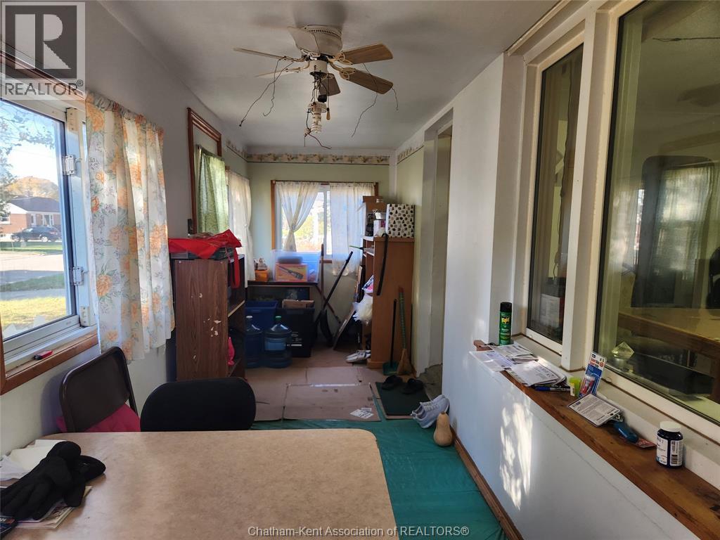 33 John Street, Chatham, Ontario N7M 5B5 - Photo 3 - 25028006