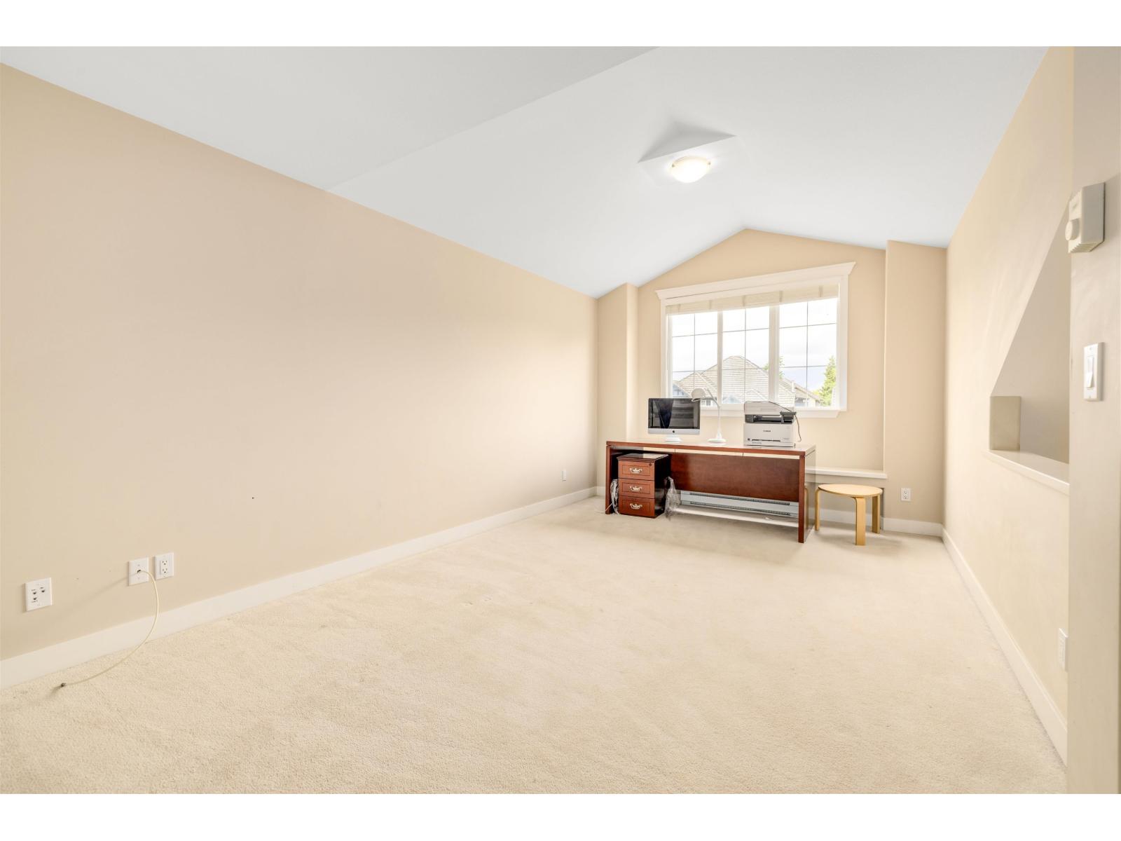 15418 33a Avenue, Surrey, British Columbia  V3Z 0K6 - Photo 11 - R3063332