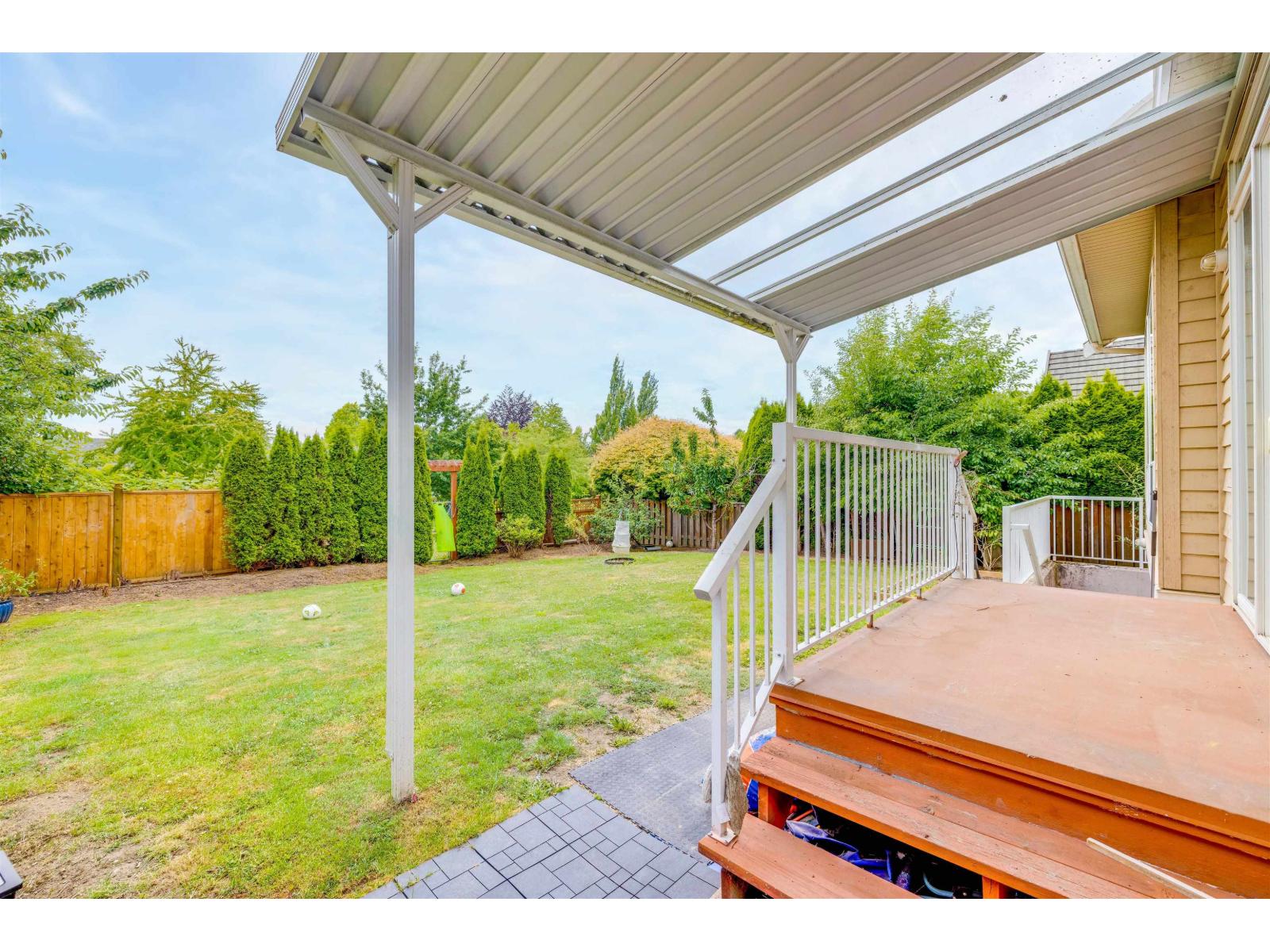 15418 33a Avenue, Surrey, British Columbia  V3Z 0K6 - Photo 17 - R3063332