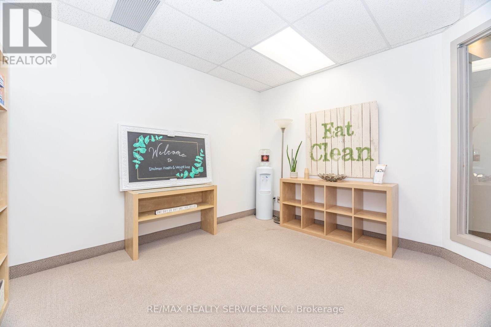 100 - 7620 Yonge Street, Vaughan, Ontario L4J 1V9 - Photo 27 - N12509070