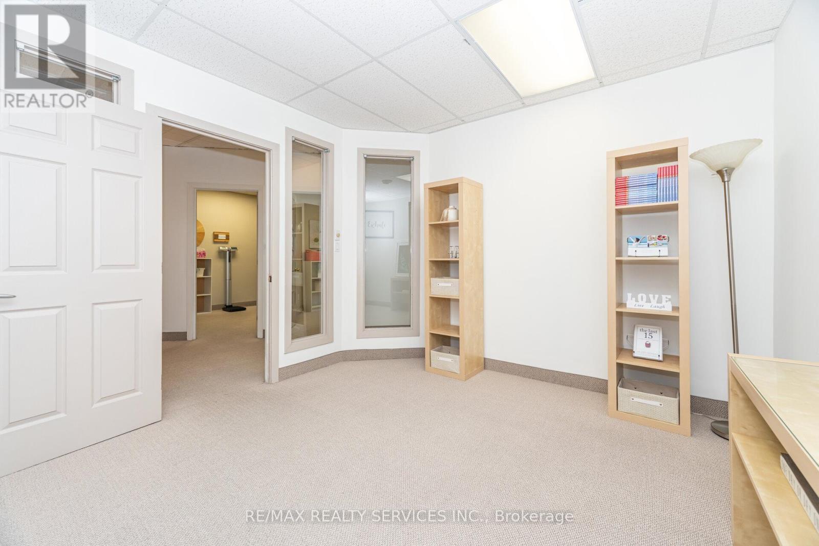 100 - 7620 Yonge Street, Vaughan, Ontario L4J 1V9 - Photo 28 - N12509070