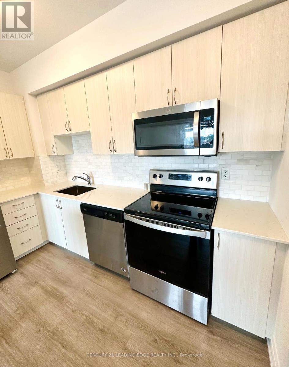 C104 - 5299 Highway 7, Vaughan, Ontario  L4L 0J1 - Photo 3 - N12509156