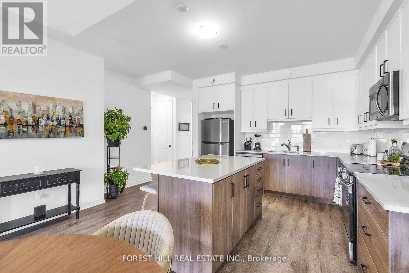 742 - 742 Trumbley Place S, Innisfil, Ontario  L9S 0S1 - Photo 6 - N12509250