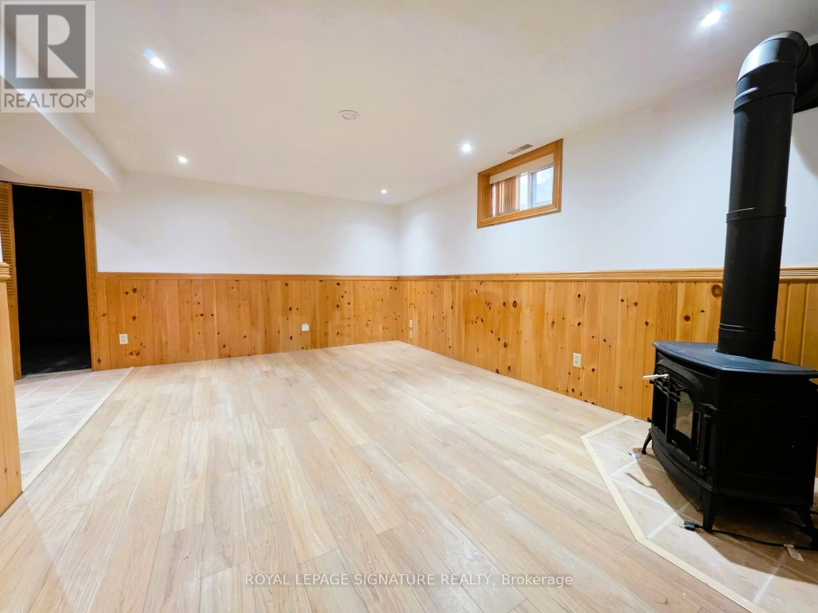 57 Foreht Crescent, Aurora, Ontario  L4G 3E9 - Photo 15 - N12509388