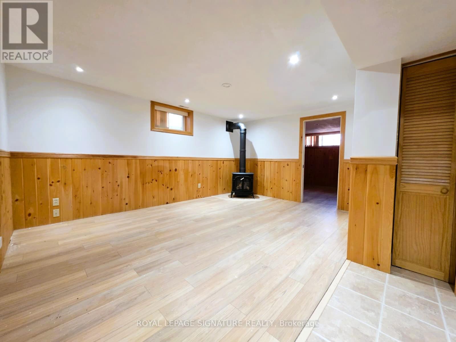 57 Foreht Crescent, Aurora, Ontario  L4G 3E9 - Photo 16 - N12509388