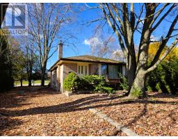 57 FOREHT CRESCENT, Aurora, Ontario