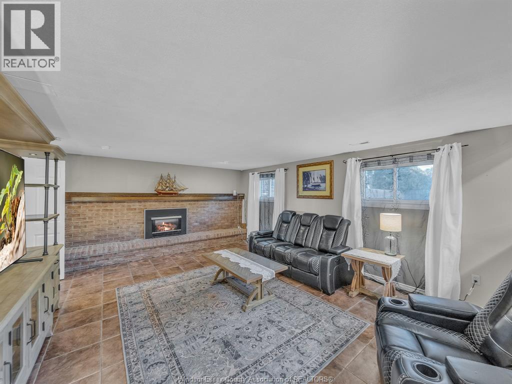 10 Durango, Amherstburg, Ontario N0R 1G0 - Photo 21 - 25028014