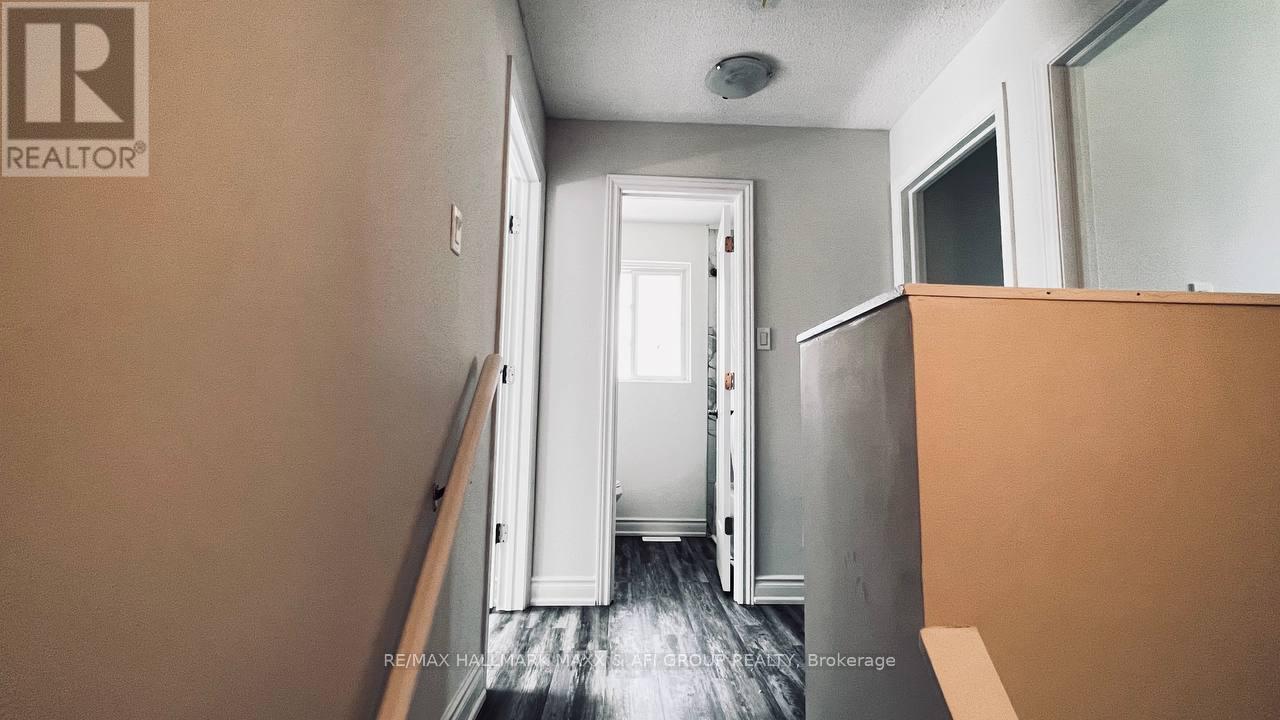 Unit A - 82 Sanford Street, Barrie (Sanford), Ontario  L4N 3C5 - Photo 13 - S12509408