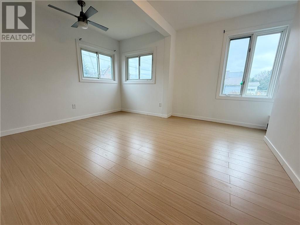 51 Stanhope Avenue, Warren, Ontario P0M 2N0 - Photo 7 - 2125490