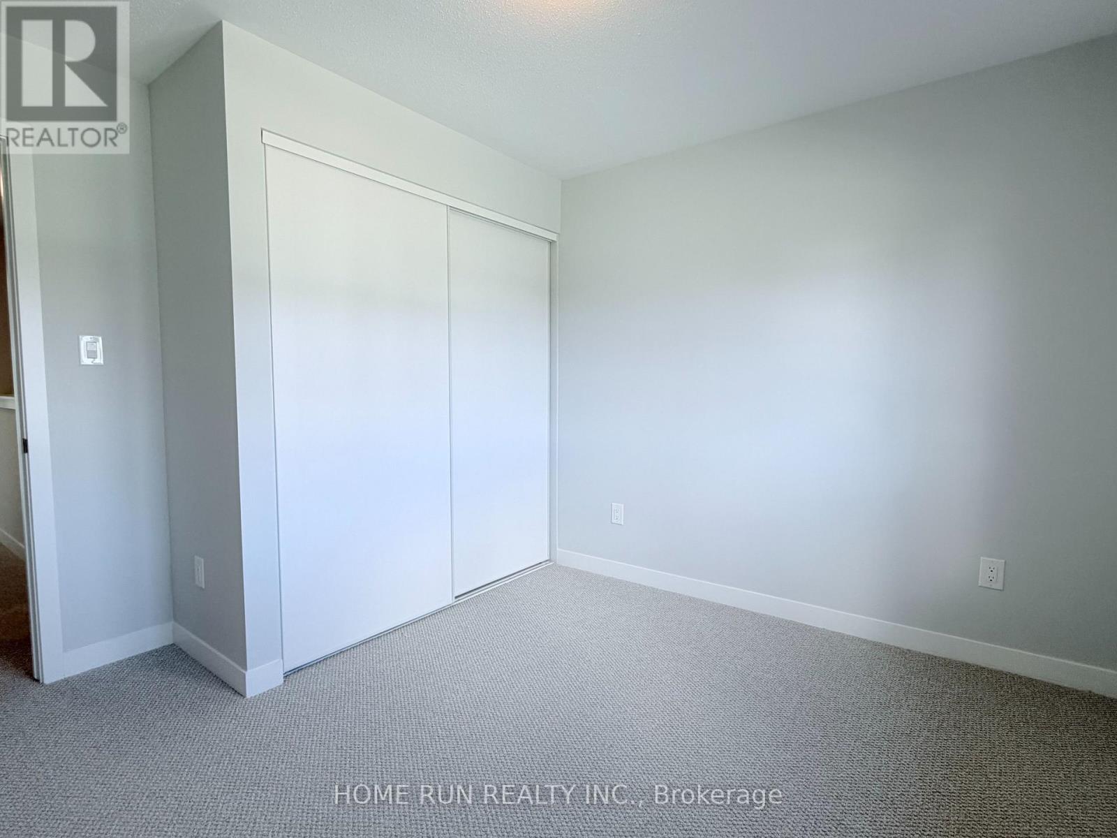 109 Tonic Crescent, Ottawa, Ontario K2K 0N1 - Photo 21 - X12496632