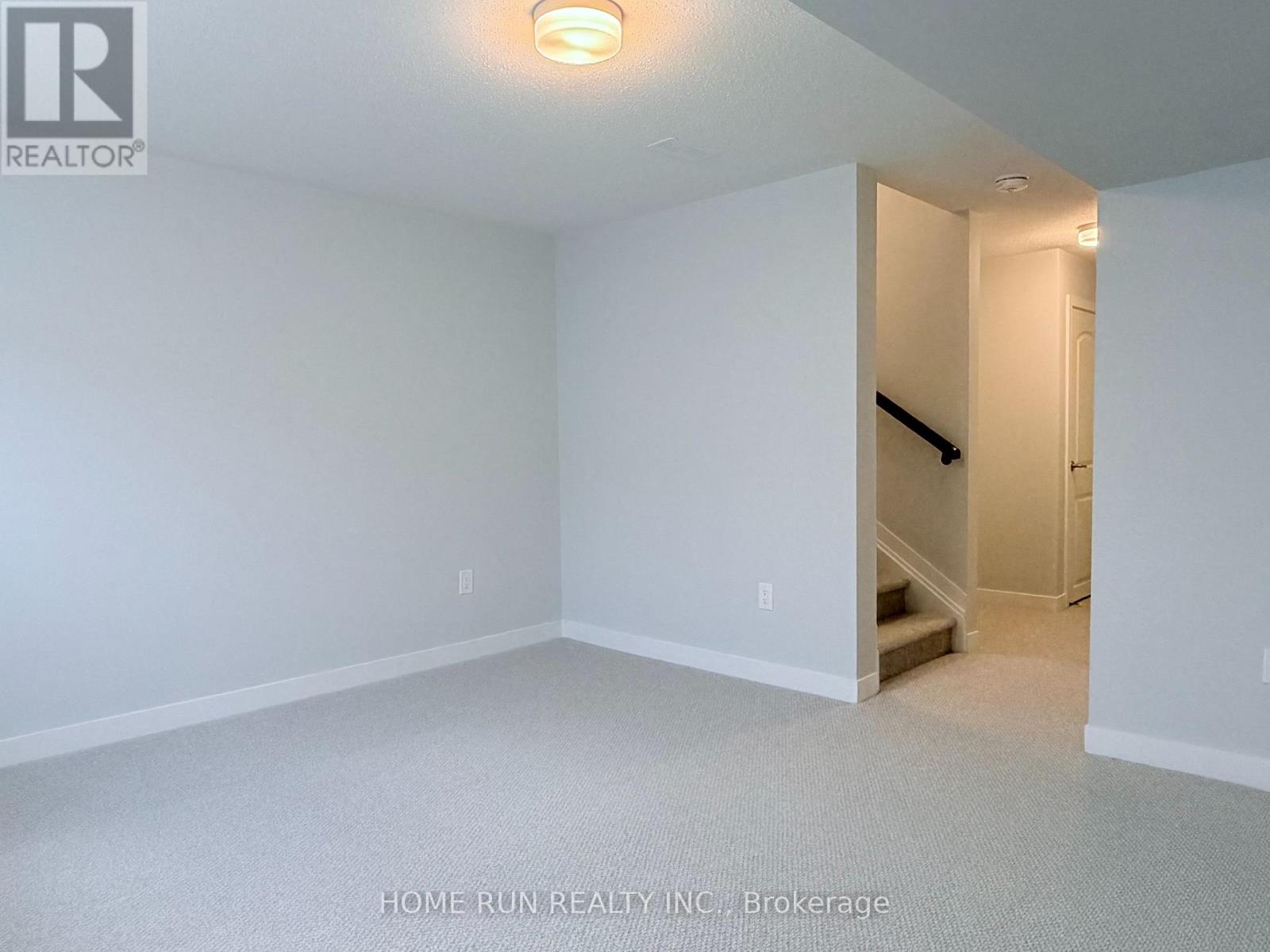 109 Tonic Crescent, Ottawa, Ontario K2K 0N1 - Photo 27 - X12496632