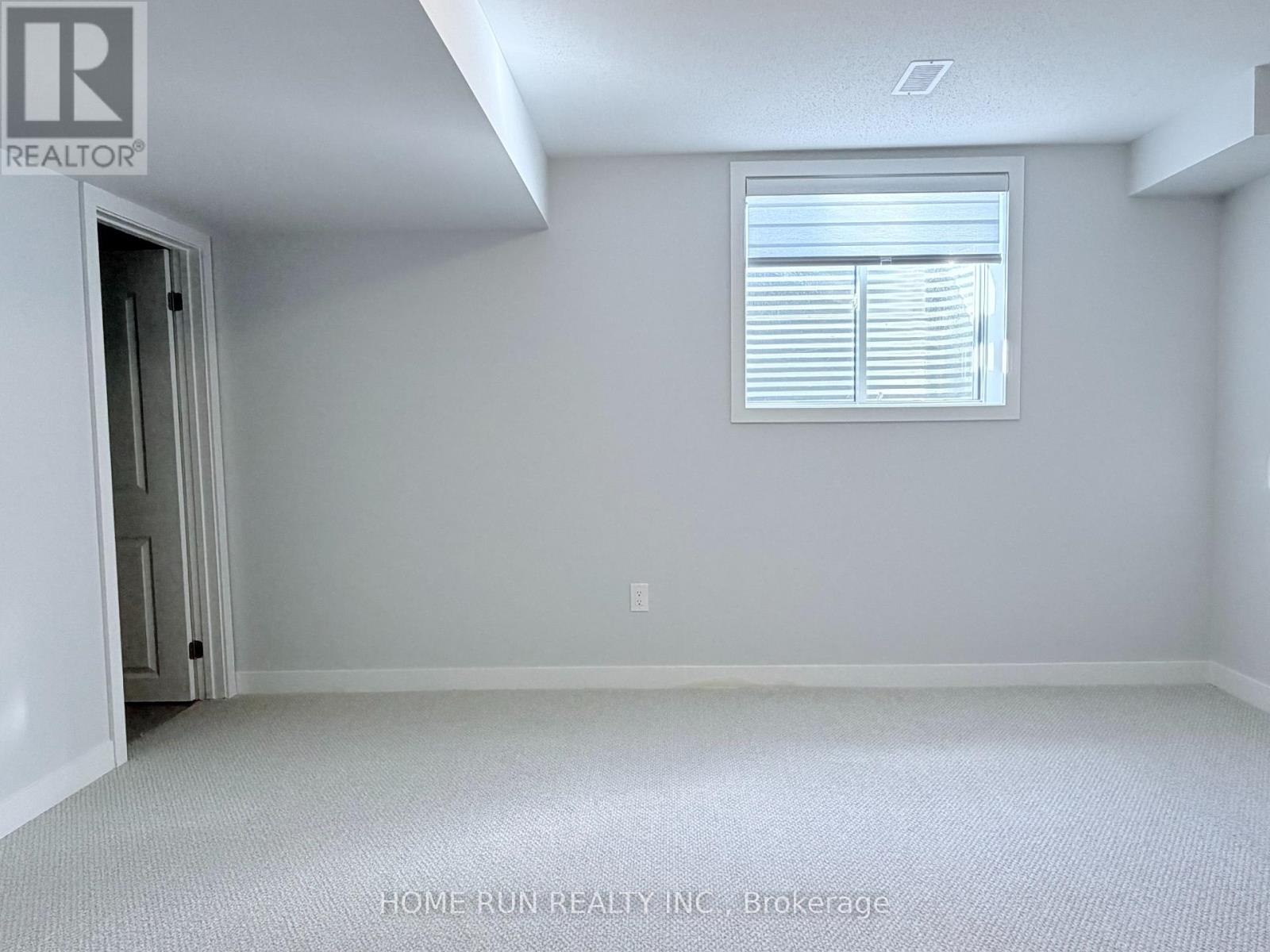 109 Tonic Crescent, Ottawa, Ontario K2K 0N1 - Photo 29 - X12496632