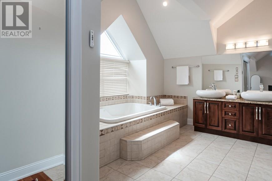 24 Regiment Road, St. John's, Newfoundland & Labrador  A1A 6B5 - Photo 16 - 1292309