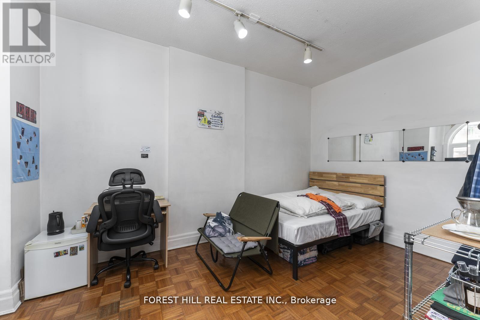 1046 Dovercourt Road, Toronto, Ontario  M6H 2X8 - Photo 22 - W12509198