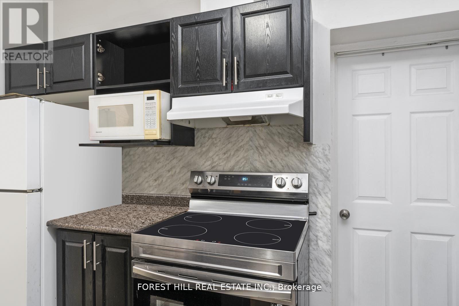 1046 Dovercourt Road, Toronto, Ontario  M6H 2X8 - Photo 38 - W12509198