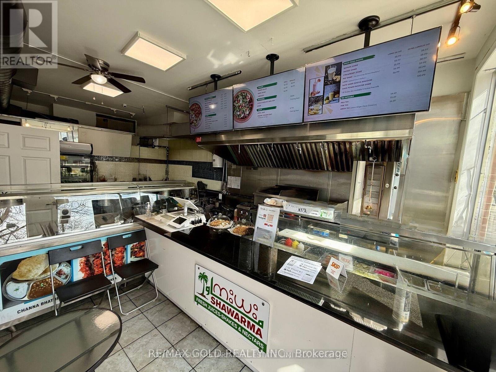 5 - 3308 Lakeshore Boulevard W, Toronto, Ontario  M8V 1M4 - Photo 3 - W12509252