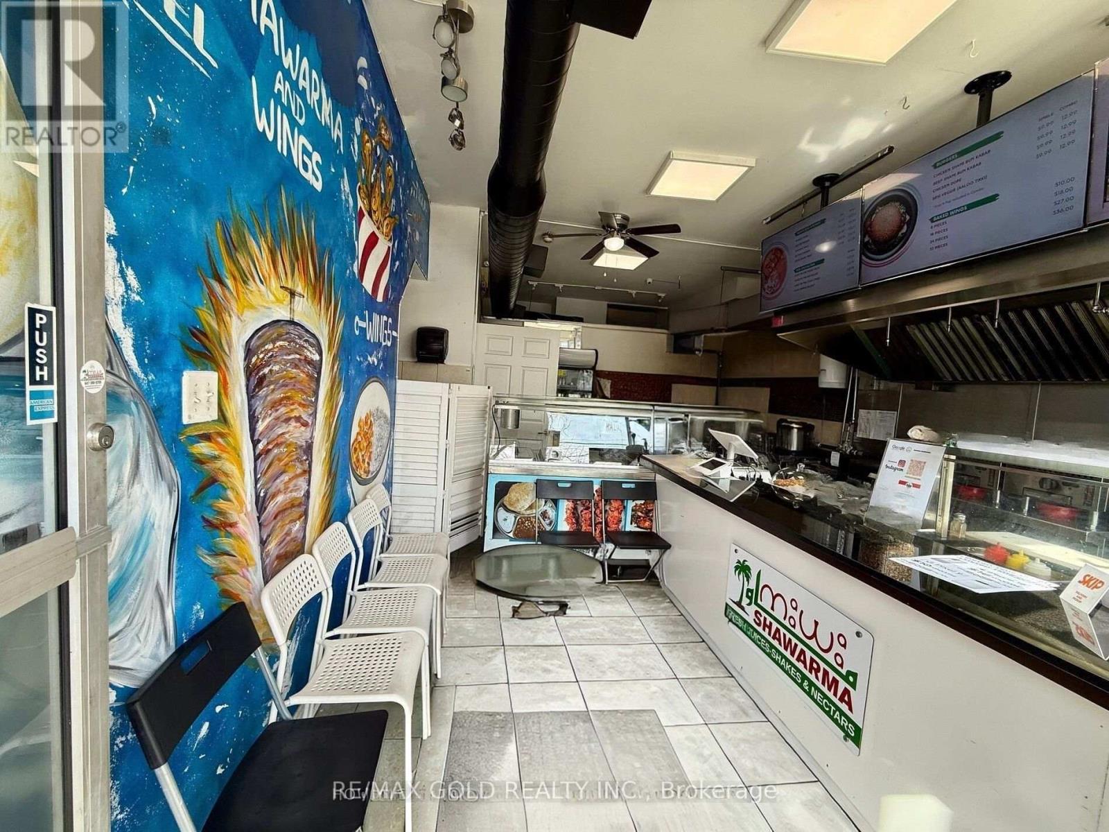 5 - 3308 Lakeshore Boulevard W, Toronto, Ontario  M8V 1M4 - Photo 4 - W12509252