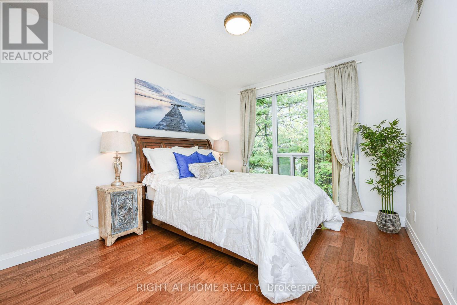 109 - 2119 Lake Shore Boulevard W, Toronto, Ontario  M8V 4E8 - Photo 16 - W12509282